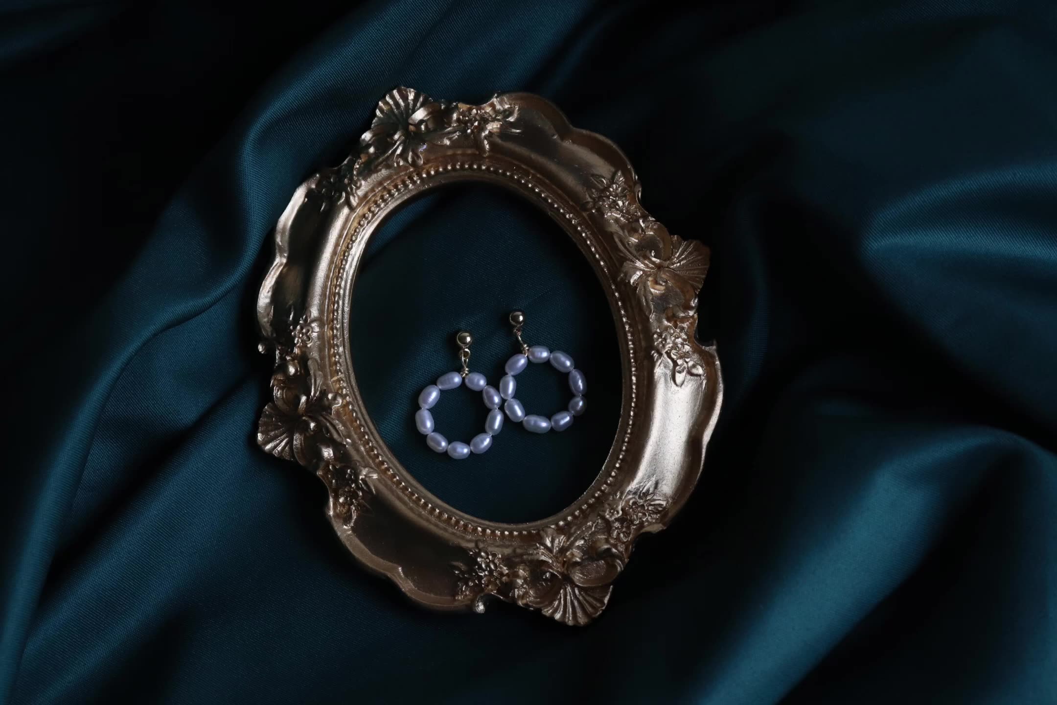 Golden Glow Pearl Earrings