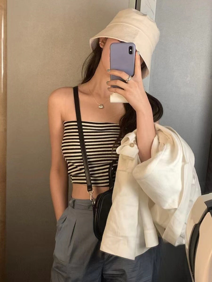 Golden Shell Necklace