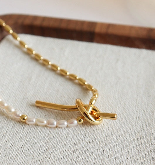 Twist Pearl Chain Necklace