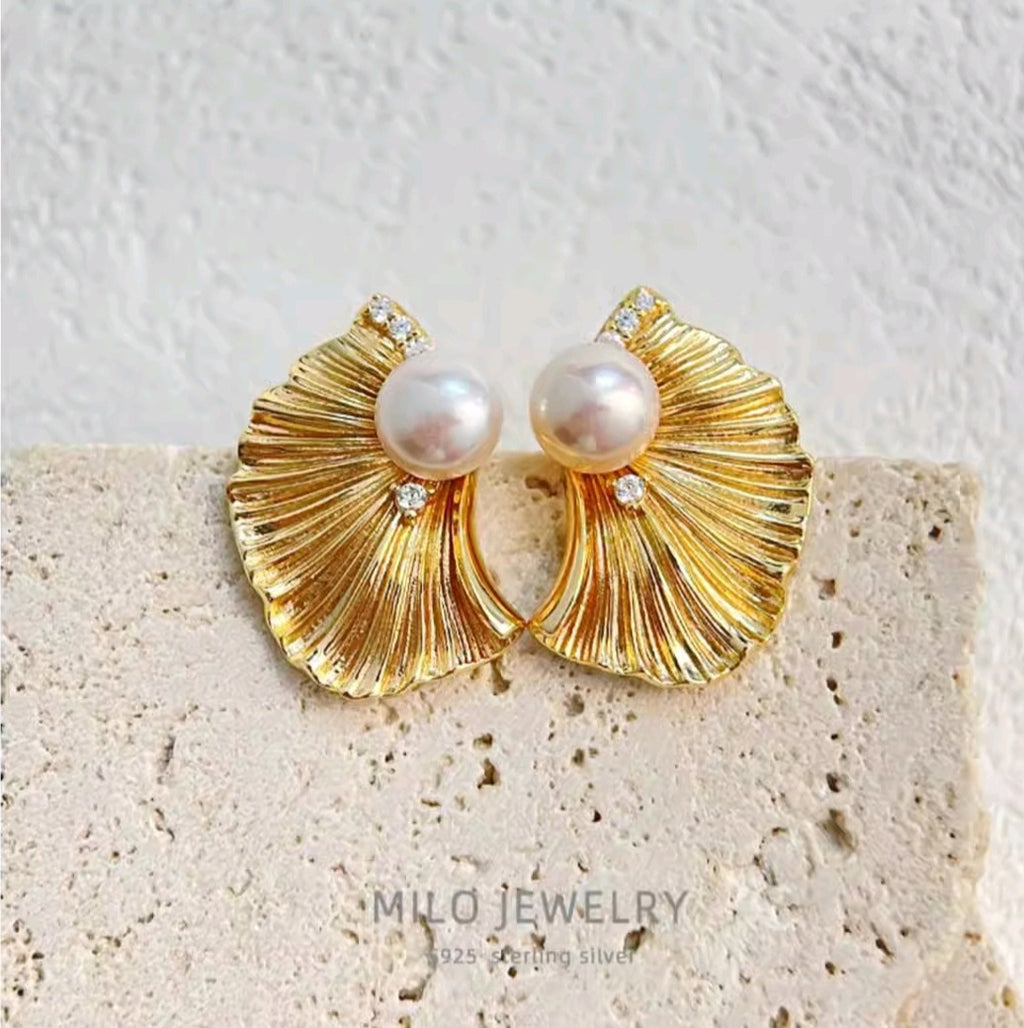 Golden Fan Pearl Earrings